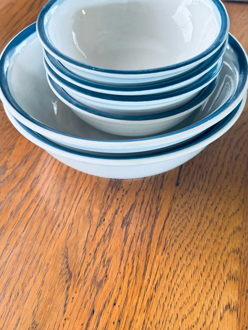 Pfaltzgraff White Porcelain Dessert Bowls - Set of 4 cereal bowls 2 serving bowl